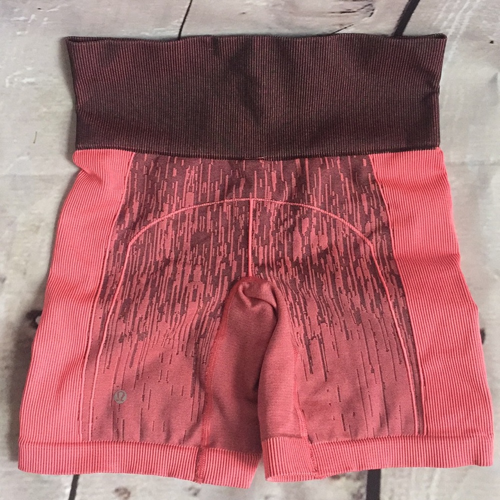 Lululemon shorts in size 4